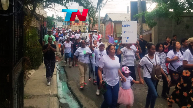 Marcha por la Paz reúne a miles de evangélicos en Los Alcarrizos