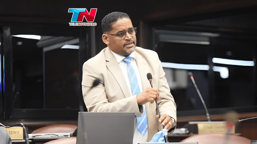 Diputado Sandro Sánchez lamenta oposición busque manchar desempeño de Miriam Germán en MP