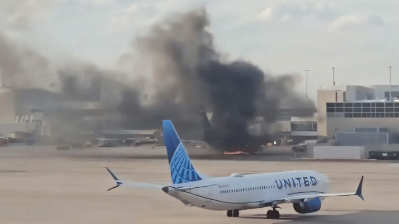 Incidente en Aeropuerto de Denver: Doce personas trasladadas a hospitales tras incendio en avión de American Airlines