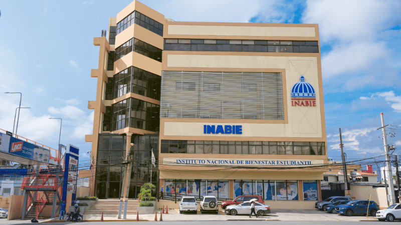 DGCP investiga de oficio tres procesos de compras realizados por el Inabie