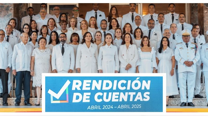 Carolina Mejía exhibe logros durante su quinta rendición de cuentas