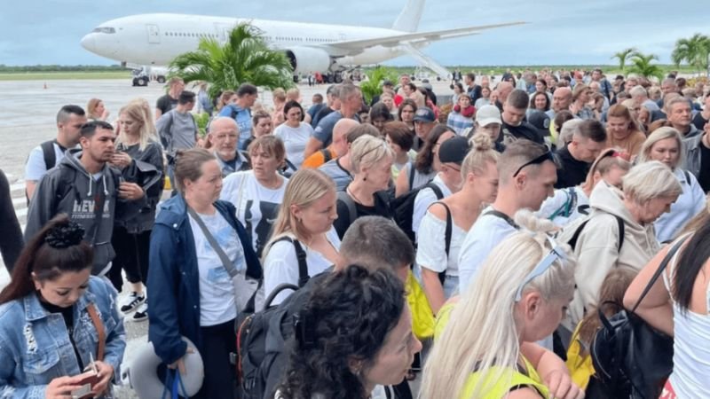 Canciller dominicano busca recuperar afluencia de turistas rusos durante reunión con su homólogo Sergey Lavrov