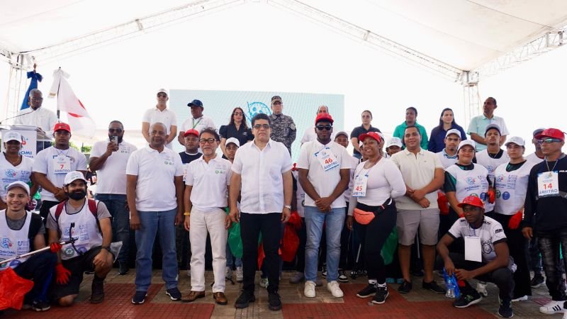 Celebran con Éxito la Primera Competencia Nacional Deportiva y Jornada Social «SPOGOMI-RD2025» en Santo Domingo Este