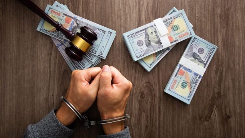 La Red Secreta de Brokers que Controla el Lavado de Dinero en América Latina