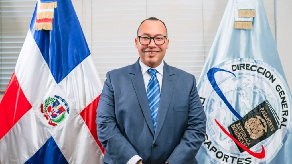 ¡Nueva sede para Pasaportes! Dejará antiguo edificio y alquilará por RD$10 millones mensuales