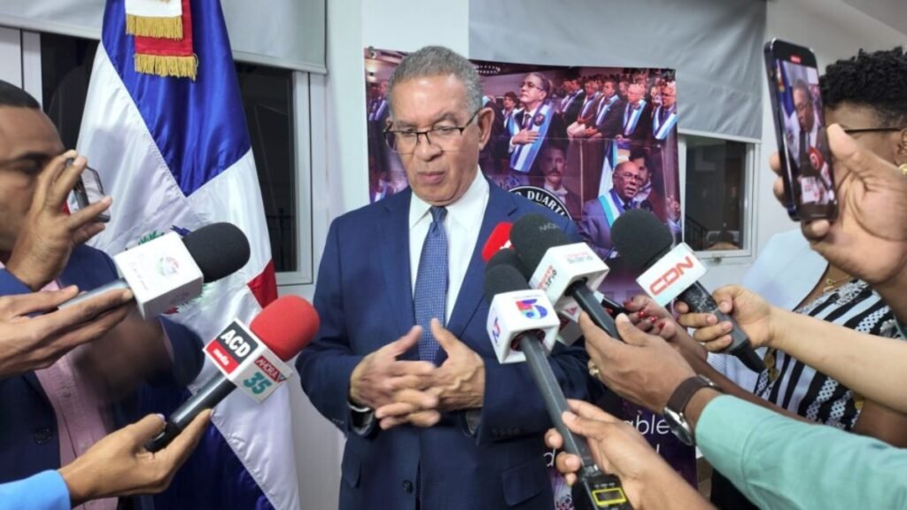 Instituto Duartiano tomará acciones legales contra responsables de deterioro de símbolos patrios