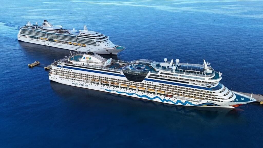 Cabo Rojo recibe por primera vez dos cruceros de forma simultánea