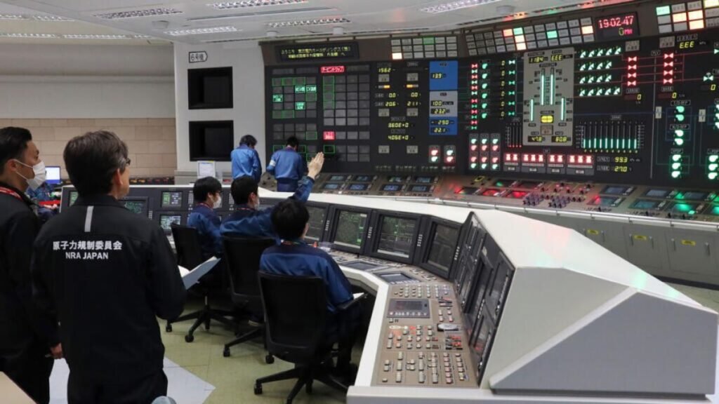 Japón suspende reinicio de la mayor planta nuclear del mundo tras incidente técnico