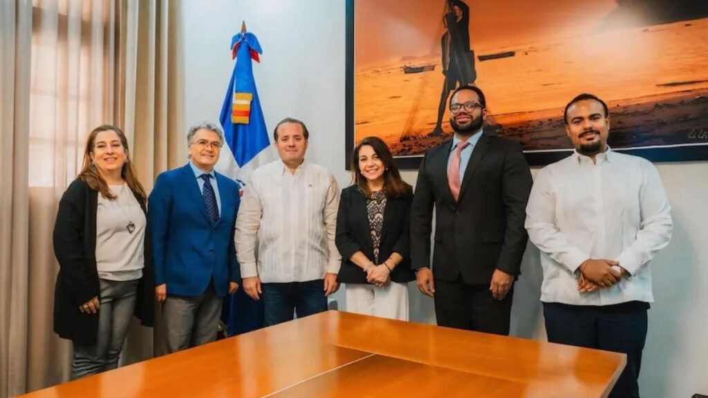 Gobierno dominicano inicia reforma digital con respaldo de organismos internacionales