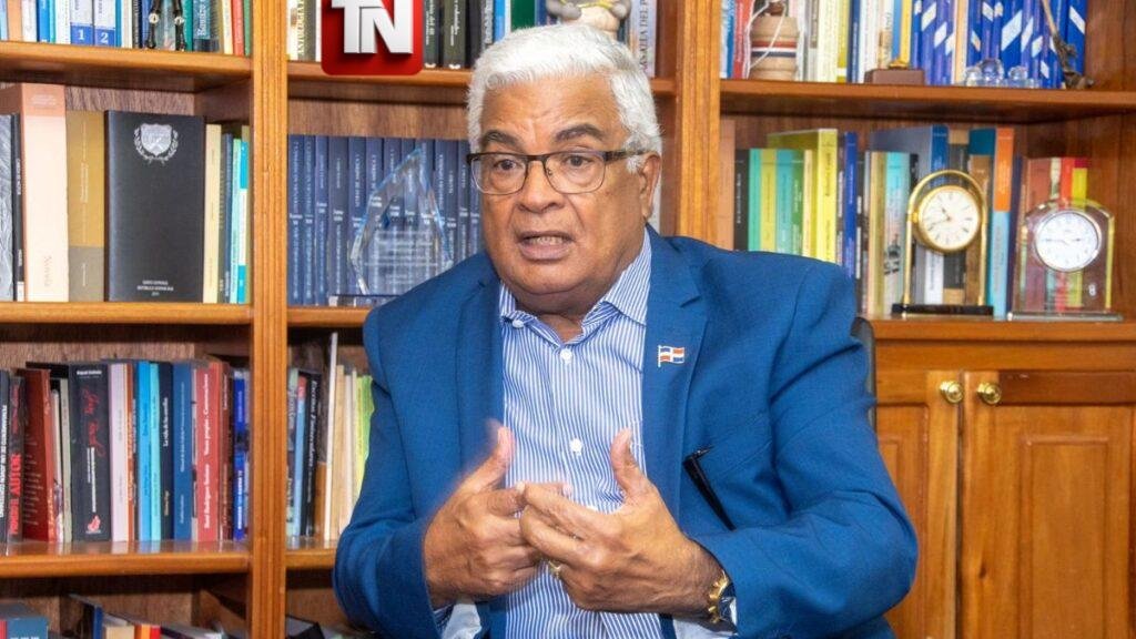 Presentan querella contra director del CEA por presunta violencia de género y acoso sexual