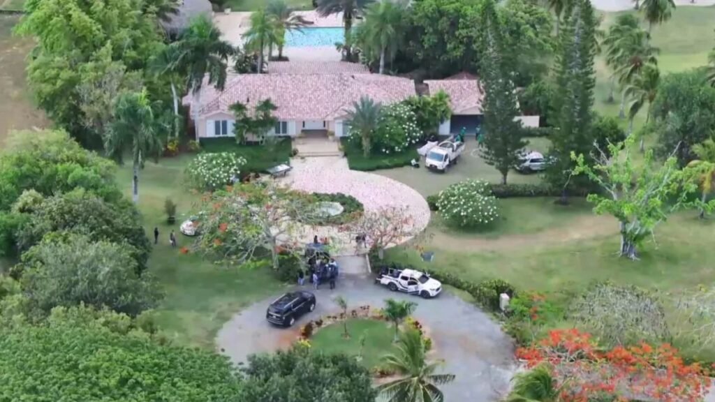 Ejecutan desalojos judiciales en Metro Country Club donde se da conflicto por títulos y deudas