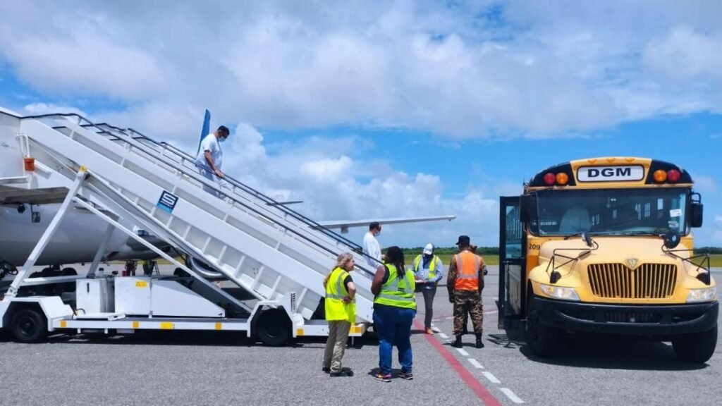 RD acogerá temporalmente deportados de EE.UU. que no sean haitianos