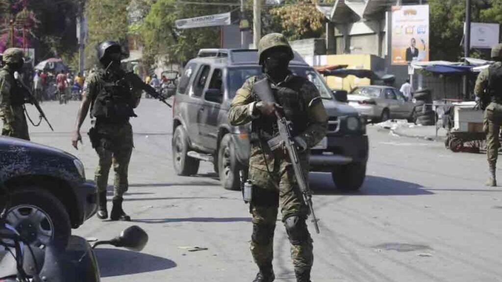Policía haitiana intensifica operaciones contra bandas armadas en medio de crisis de violencia