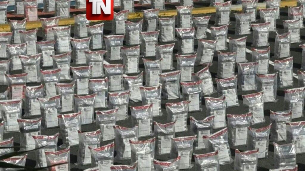Suspenden a dos generales de la Policía por escándalo de 271 paquetes de cocaína desaparecidos