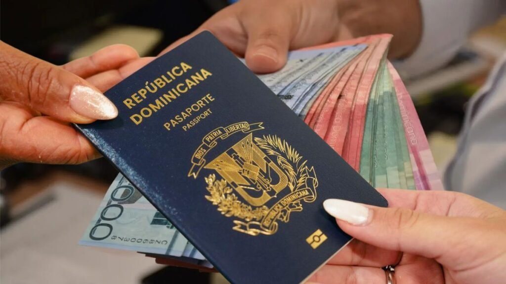 Pasaportes suspende por seis meses el cobro de multas por pérdida o deterioro de libretas