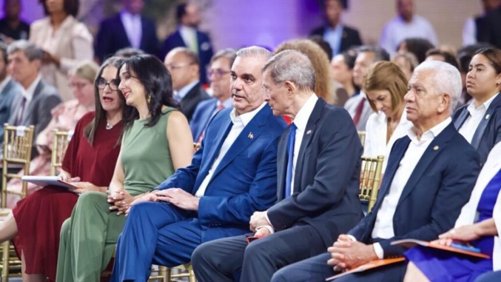 Abinader destaca estabilidad democrática y avances sociales como pilares del desarrollo nacional
