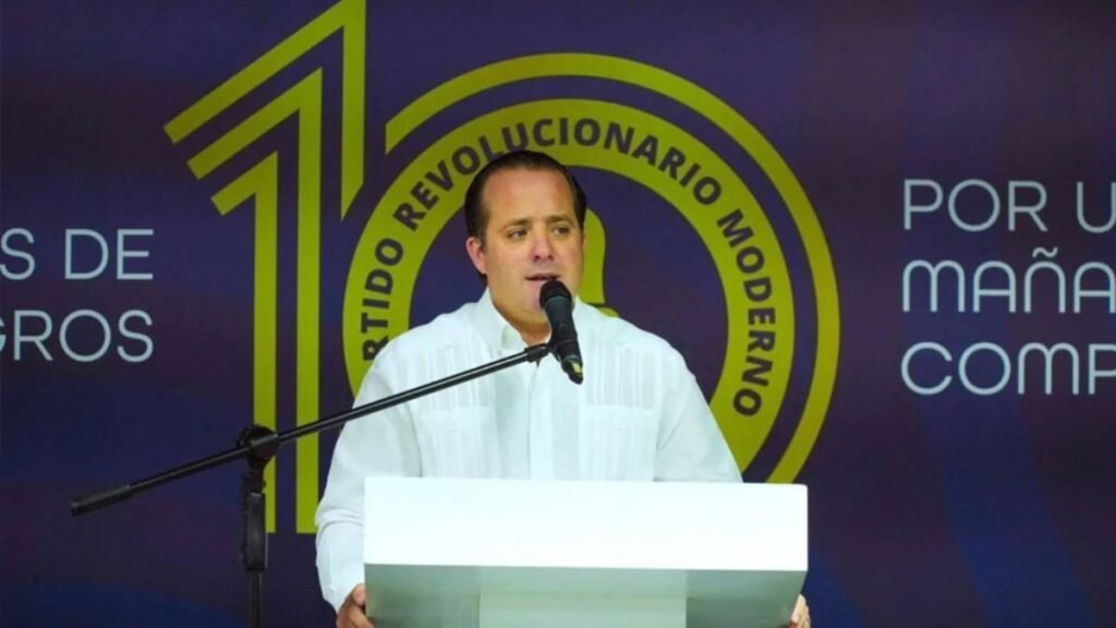 Paliza responde a Danilo Medina: “El PLD estuvo de acuerdo con ese reglamento de encuestas”