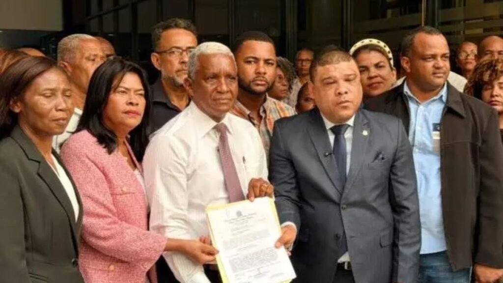 Diputados solicitan al presidente Abinader detener instalación de vertedero en La Cuaba