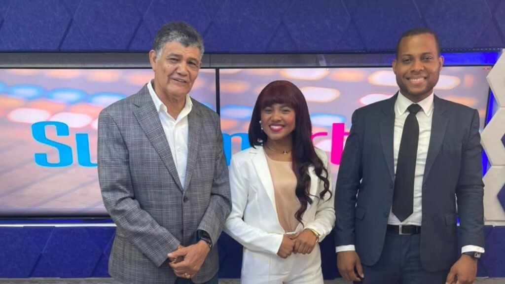 Alcalde Francisco Peña destaca avances y proyectos para transformar Santo Domingo Oeste durante entrevista en History