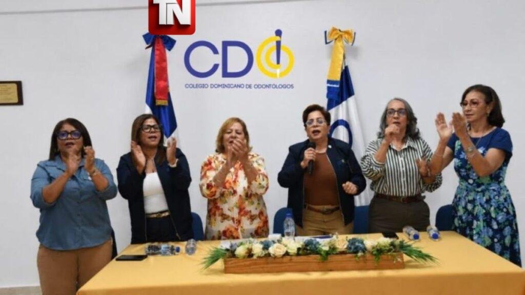 Odontólogos exigen frenar cambios de horarios y reclaman mejoras laborales al director del SNS