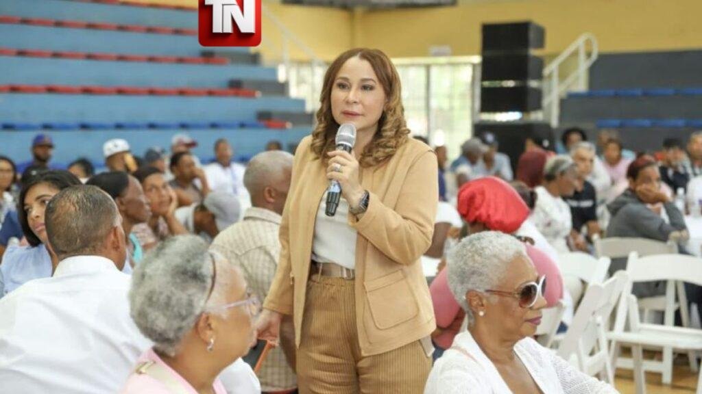 Más de 56 mil familias de San Juan reciben apoyo de Supérate mediante programas de protección social