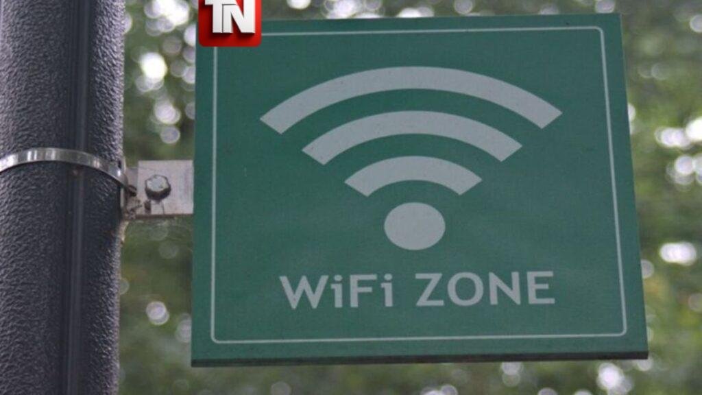 Expertos alertan sobre los riesgos de usar redes Wi-Fi públicas sin protección