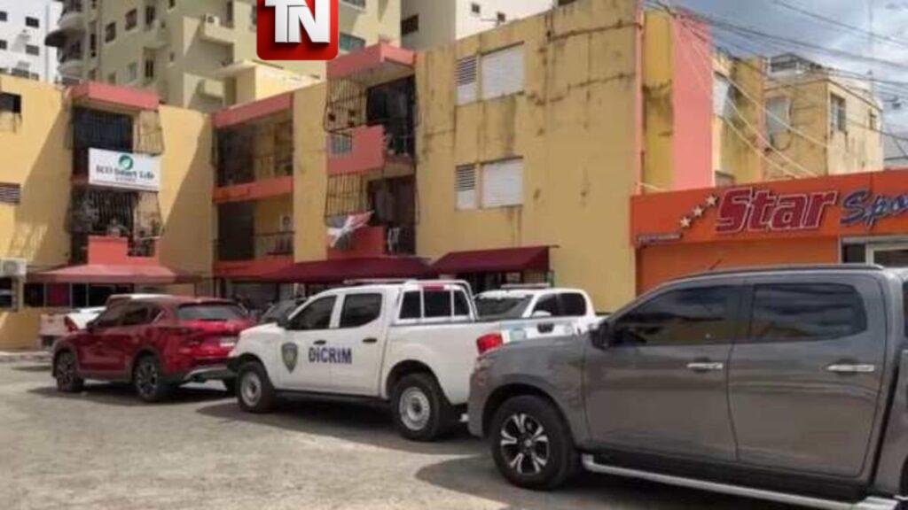 Hallan dos cuerpos en avanzado estado de descomposición dentro de apartamento en la avenida Rómulo Betancourt
