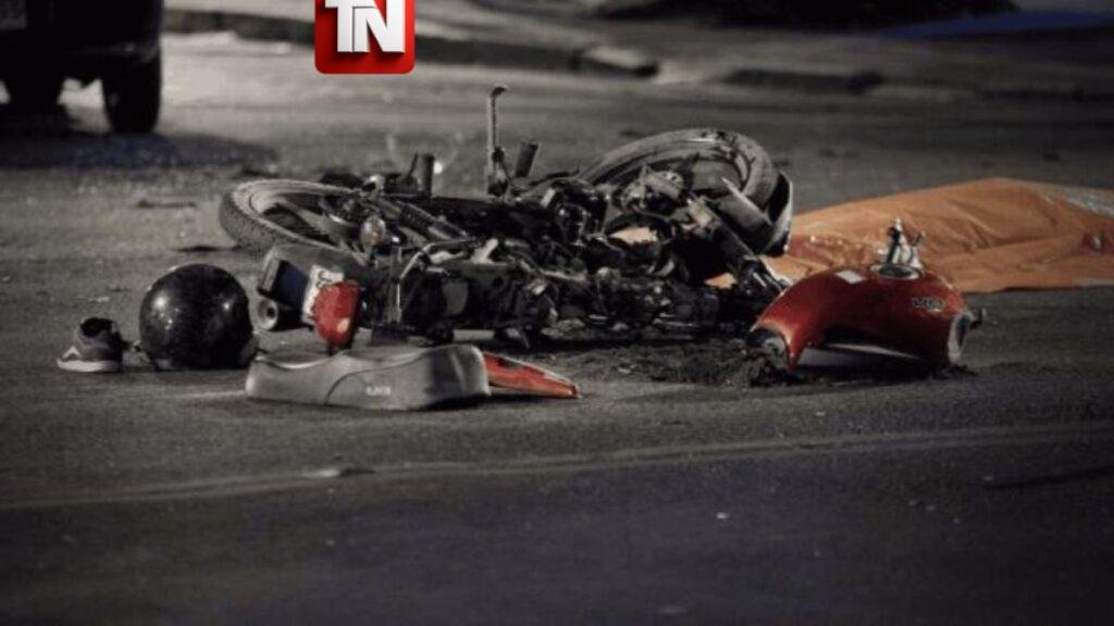 Motociclista pierde la vida tras violenta colisión con una camioneta en Santiago