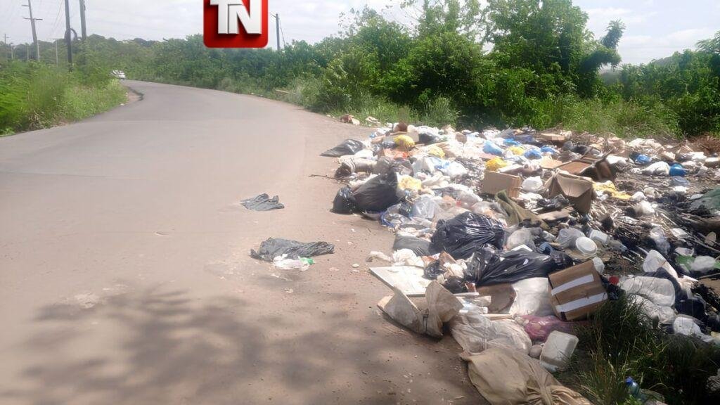 Vertederos improvisados agravan crisis de basura en La Cuaba en medio del conflicto por planta recicladora