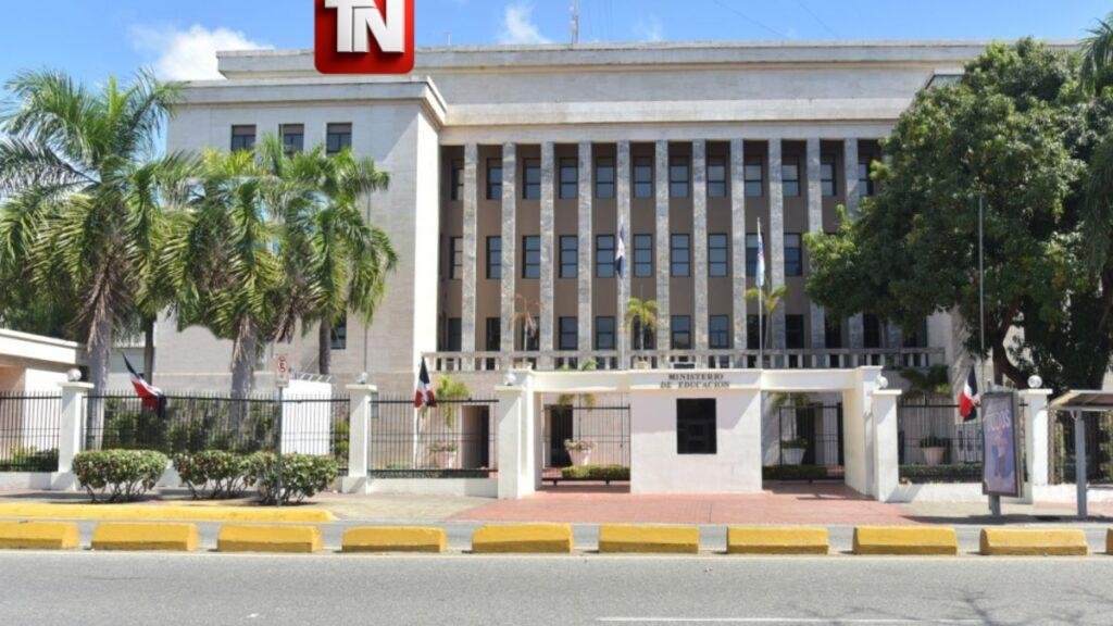 MINERD avanza con el proceso de pago de incentivos y retroactivos a docentes evaluados