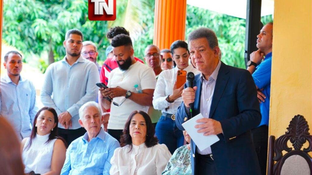 Leonel plantea modernizar controles fronterizos y reorganizar mercados binacionales