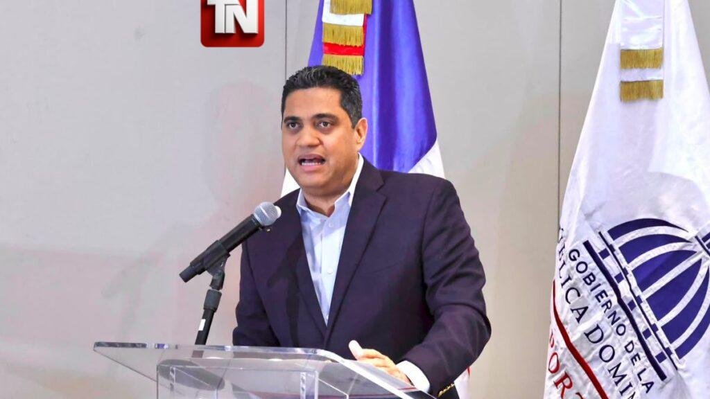 Kelvin Cruz anuncia gran caravana en honor a los atletas de Santo Domingo 2026