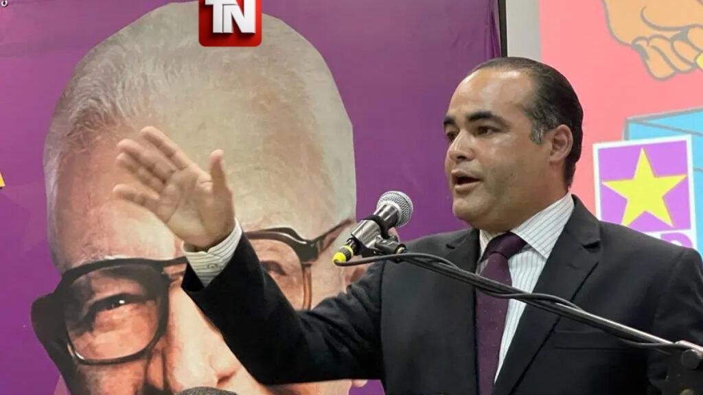 Robert de la Cruz desmiente a Danilo Díaz sobre suspensión de consulta del PLD
